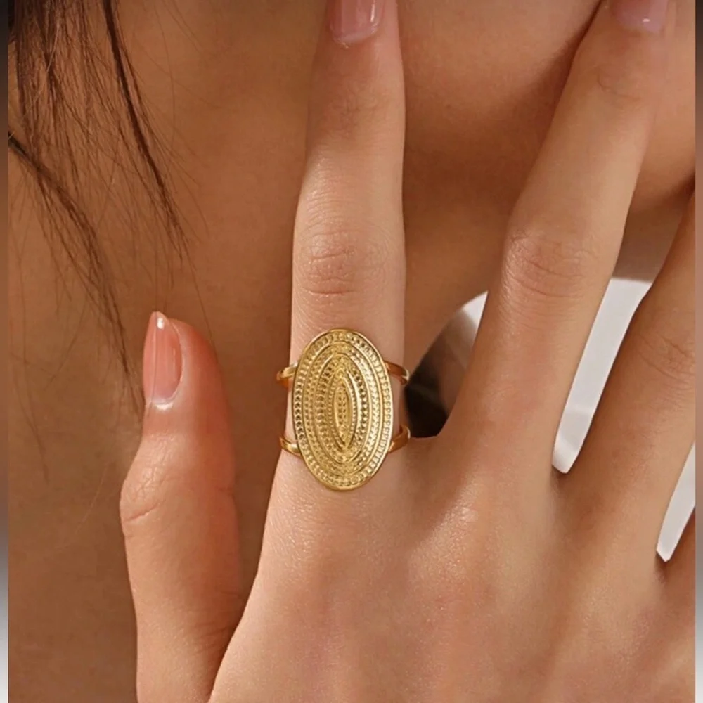Elliptical Sculptural Gold Adjustable Ring — Modern Art Deco Statement